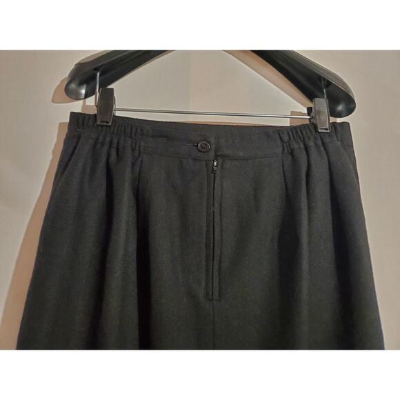 Vtg BFA Classics 100% Wool Pencil Midi Skirt Size 12P Black Career Neutral Work - Picture 6 of 10